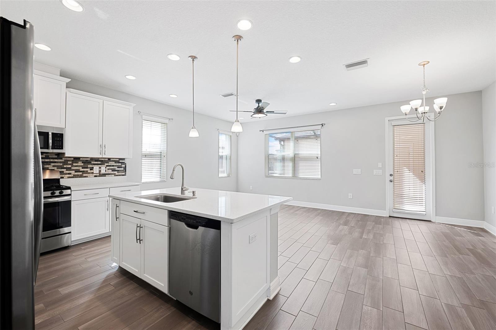 12604 RANGELAND BLVD