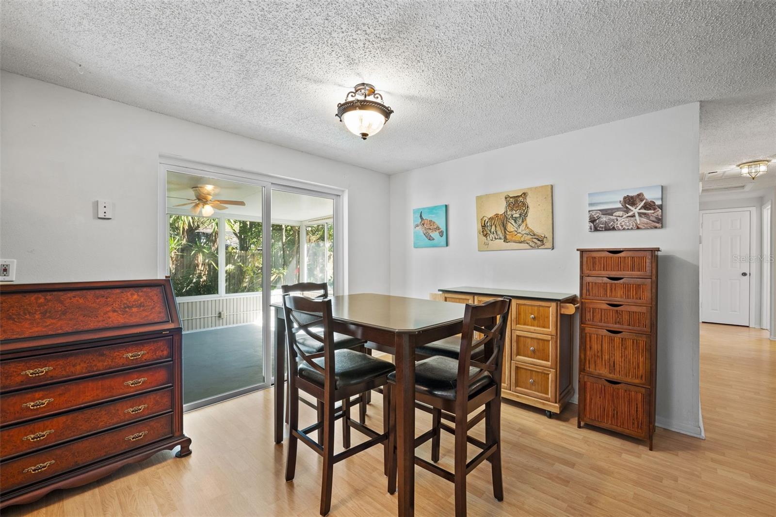 1135 17TH AVE SW