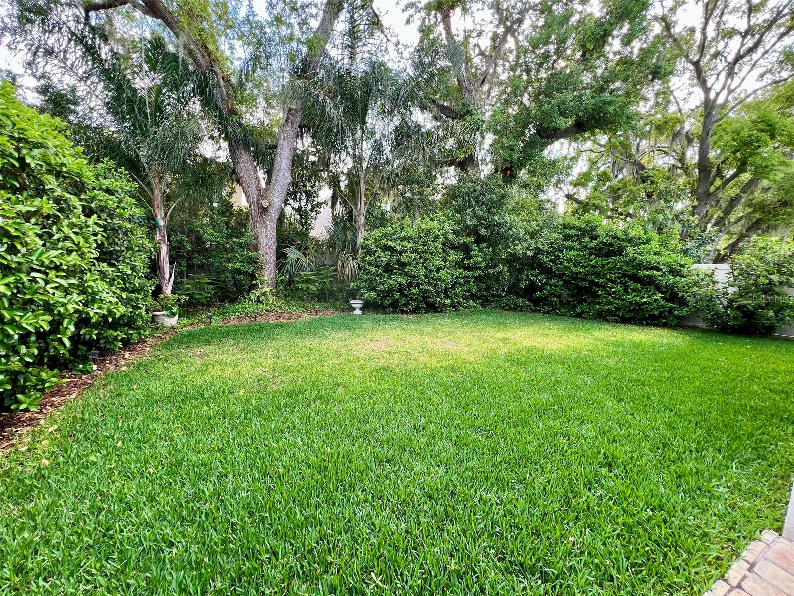 10730 WHITLAND GROVE DR