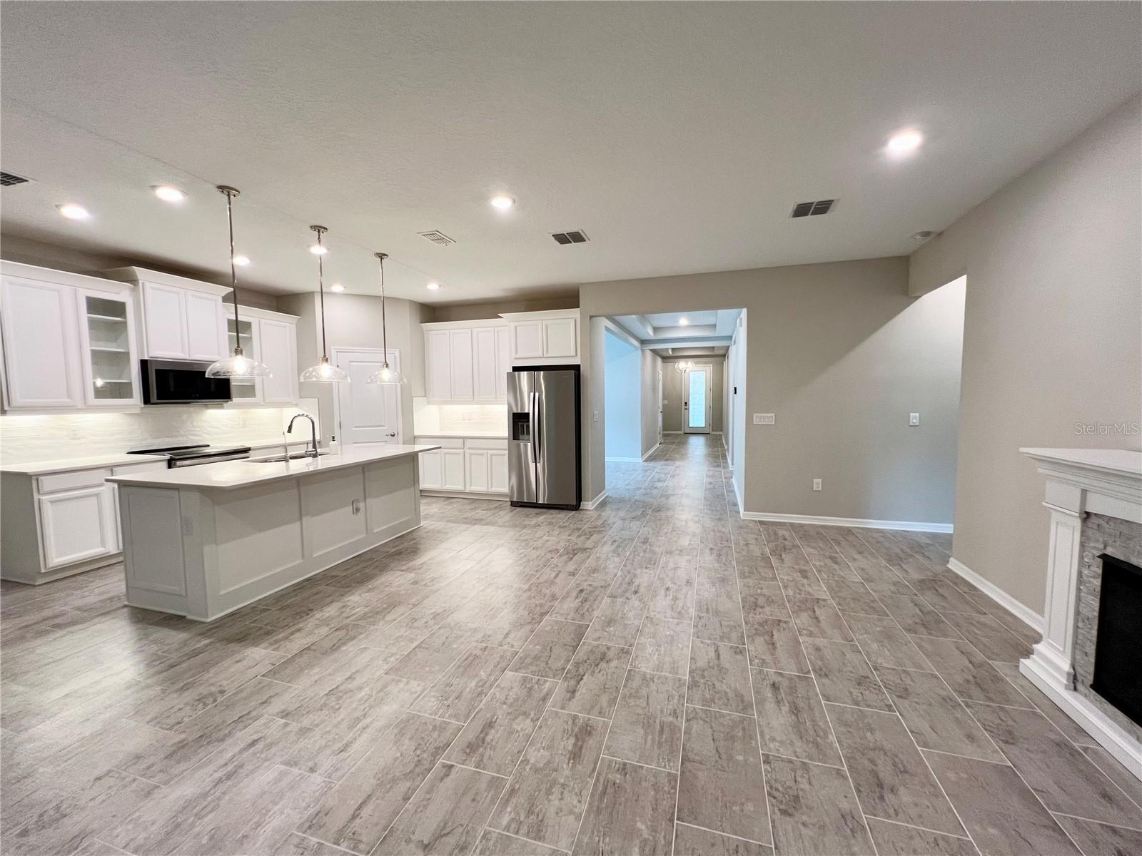 10730 WHITLAND GROVE DR