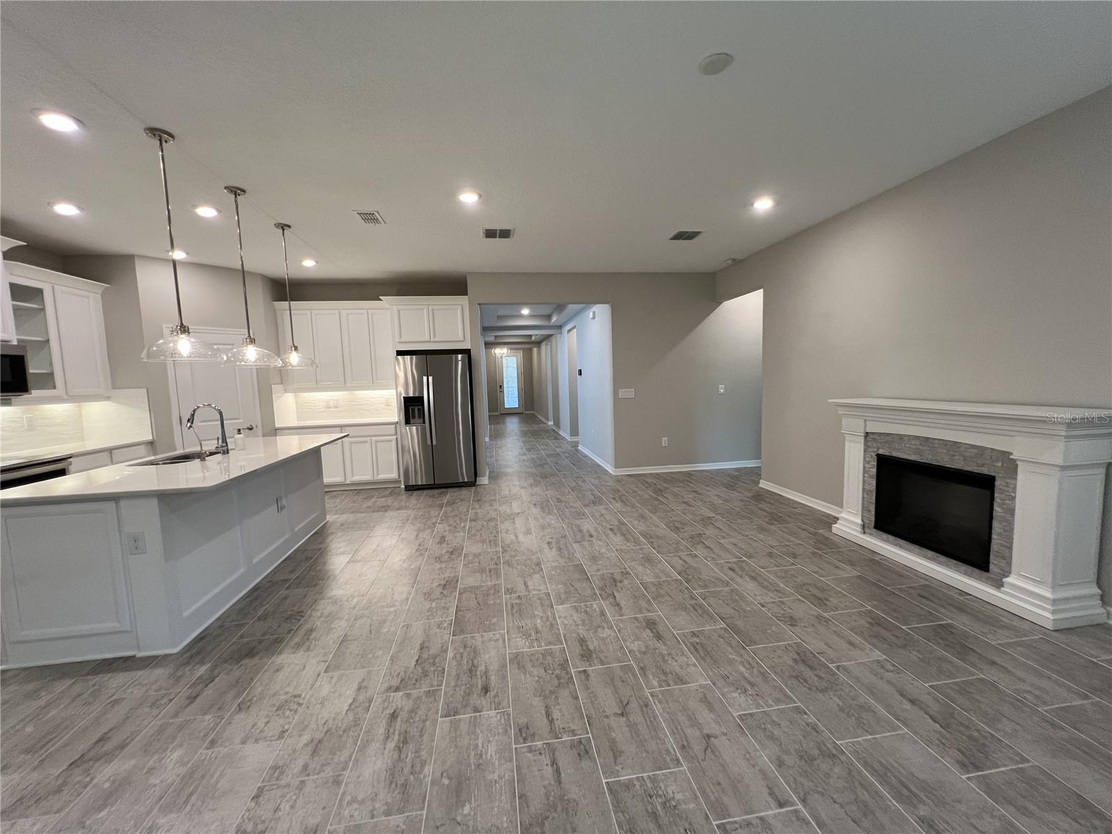 10730 WHITLAND GROVE DR