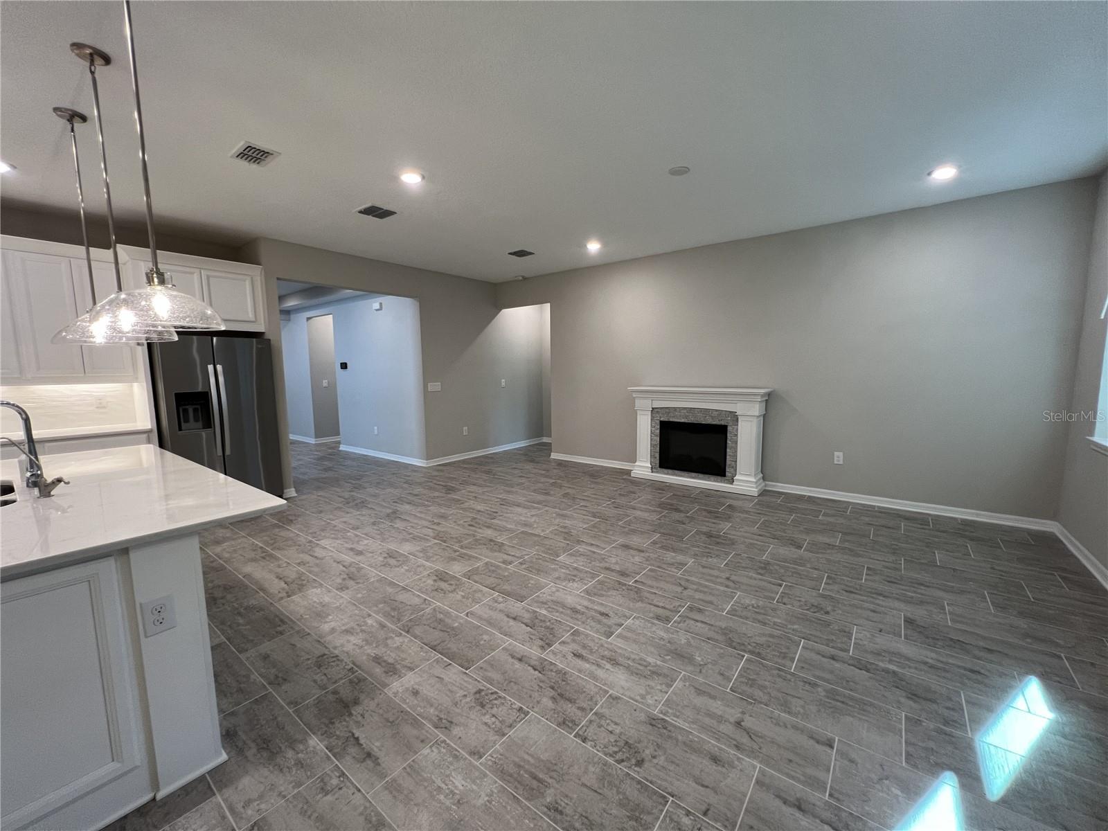 10730 WHITLAND GROVE DR
