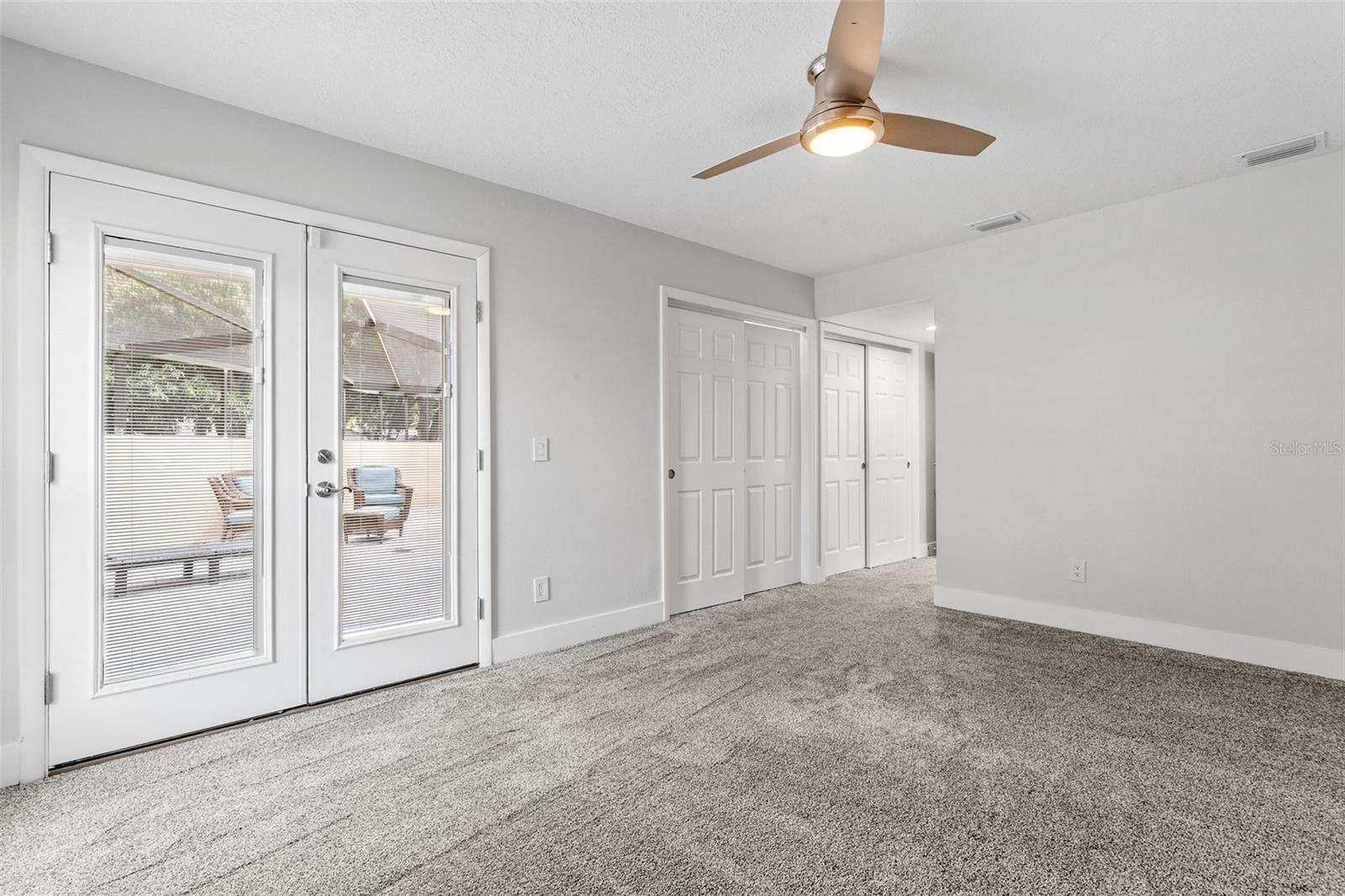 4811 UMBER CT