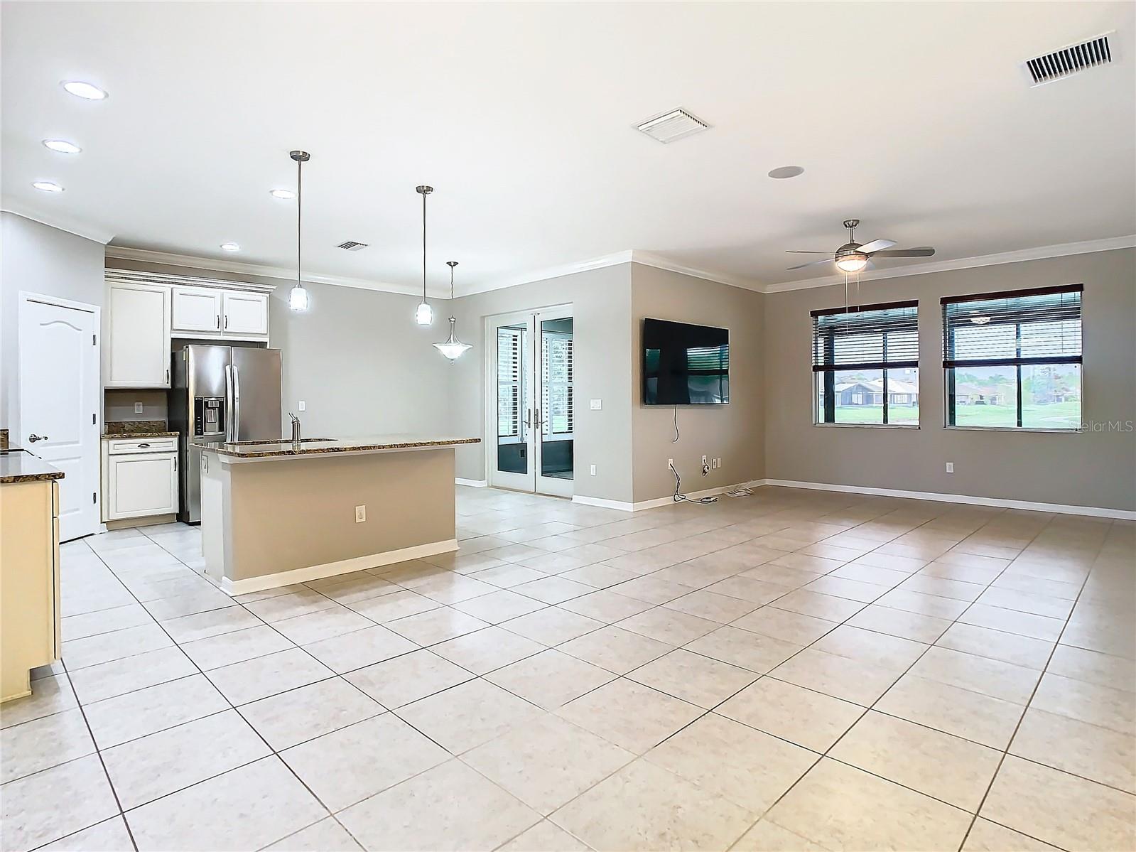10407 ROUGH RD