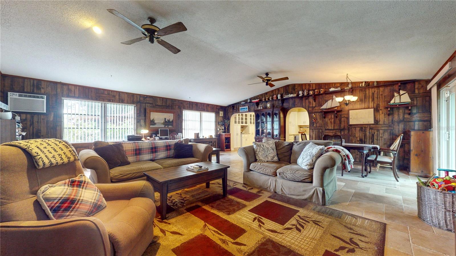 1460 VALE CT