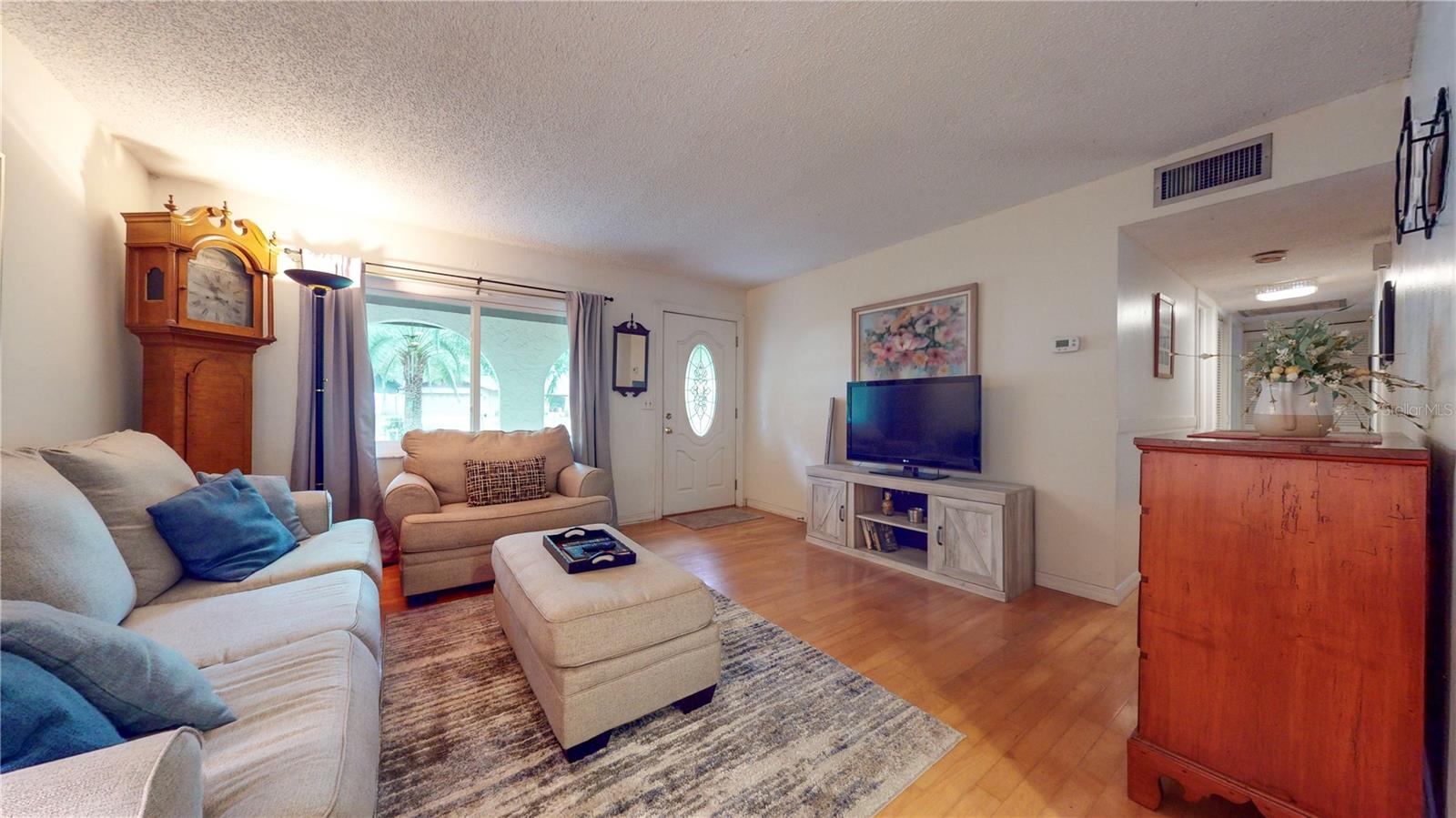 1460 VALE CT