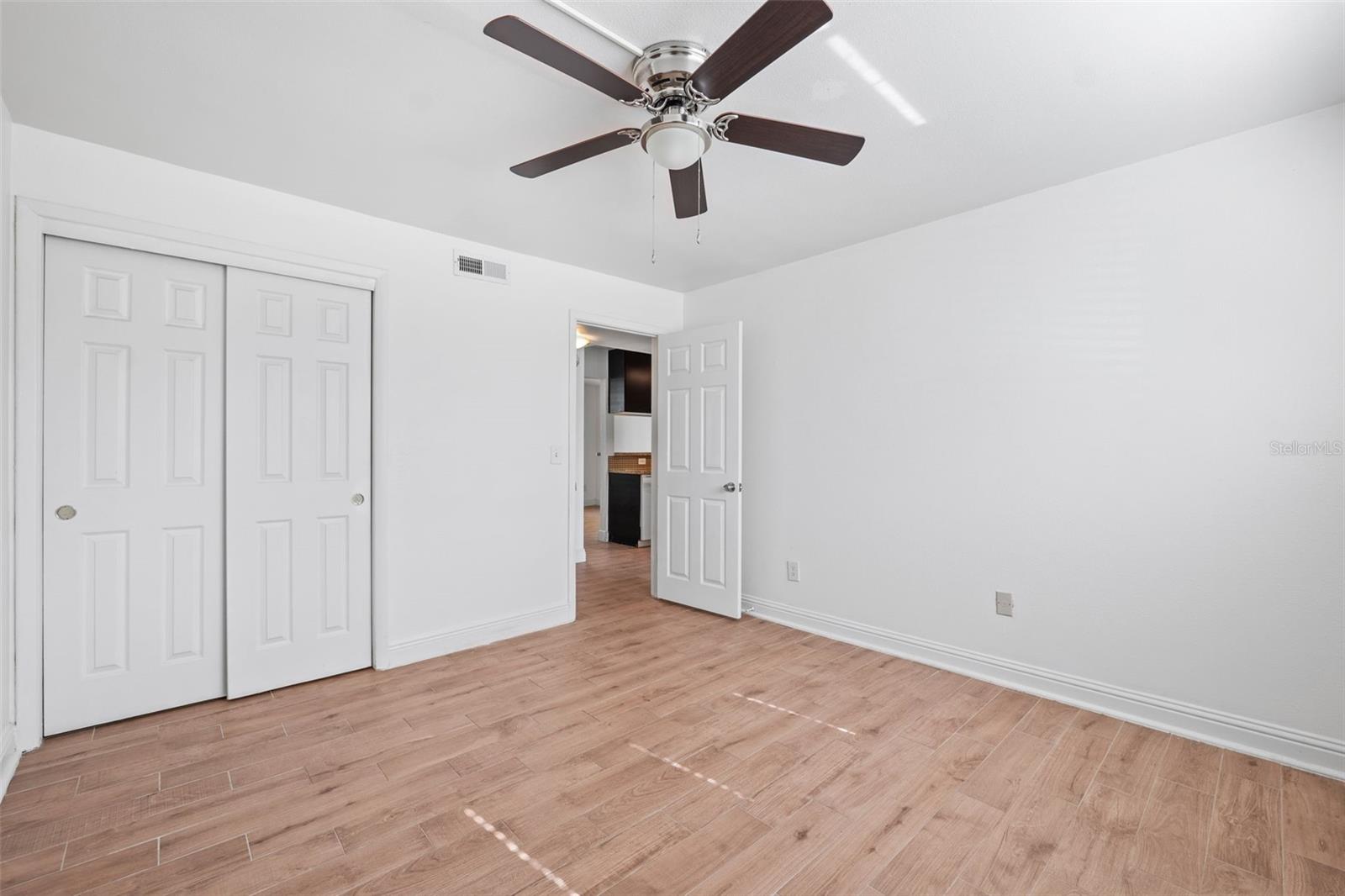 1301 S HOWARD AVE #C19
