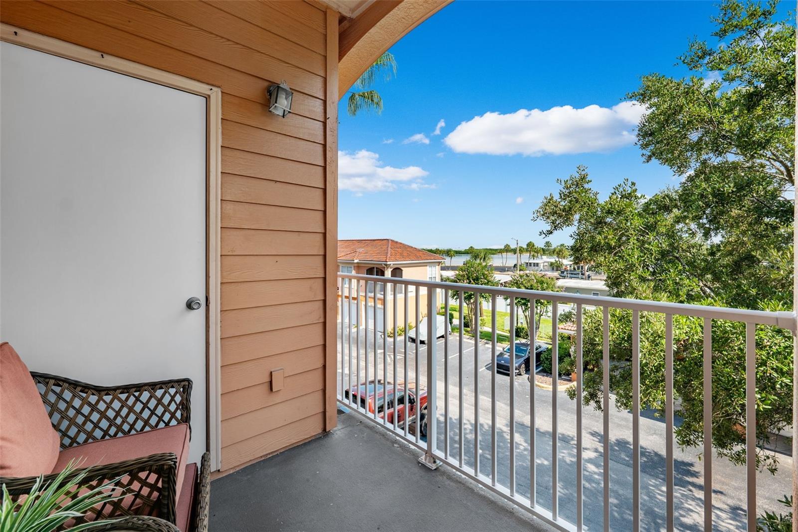 5000 CULBREATH KEY WAY #8-208