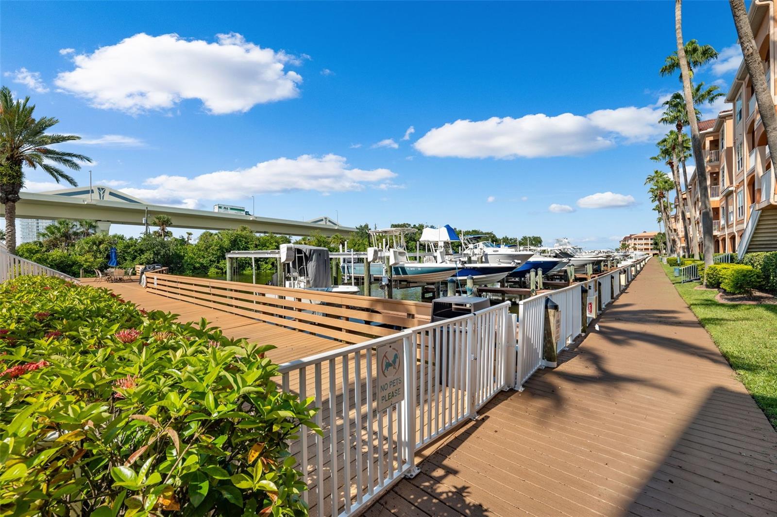 5000 CULBREATH KEY WAY #8-208