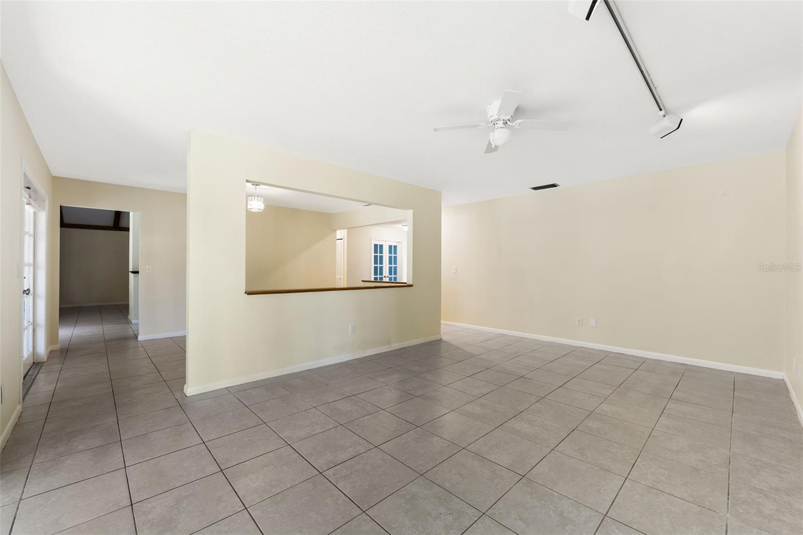 16713 FOOTHILL DR