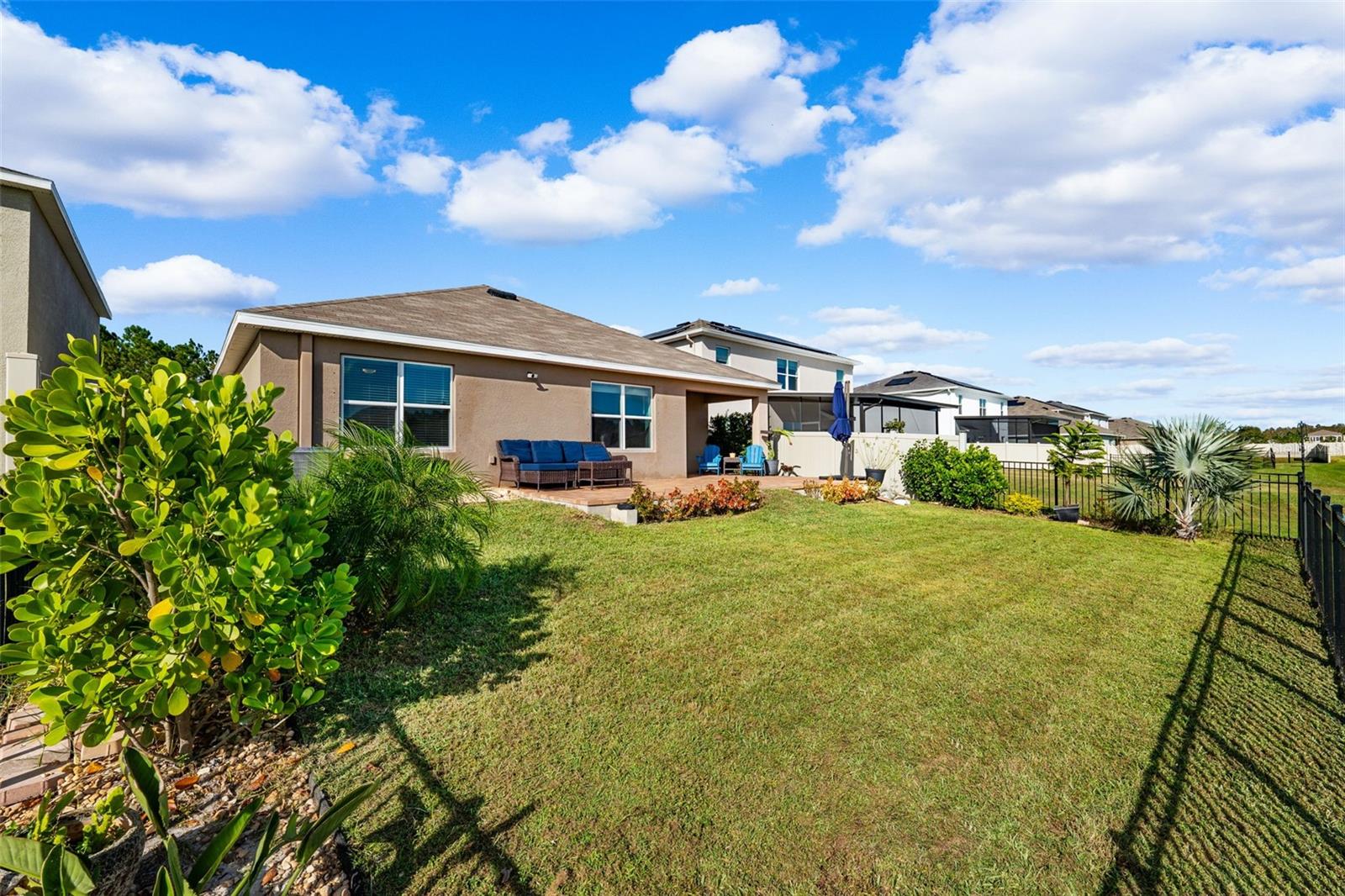 15502 BLACK PEPPER LN