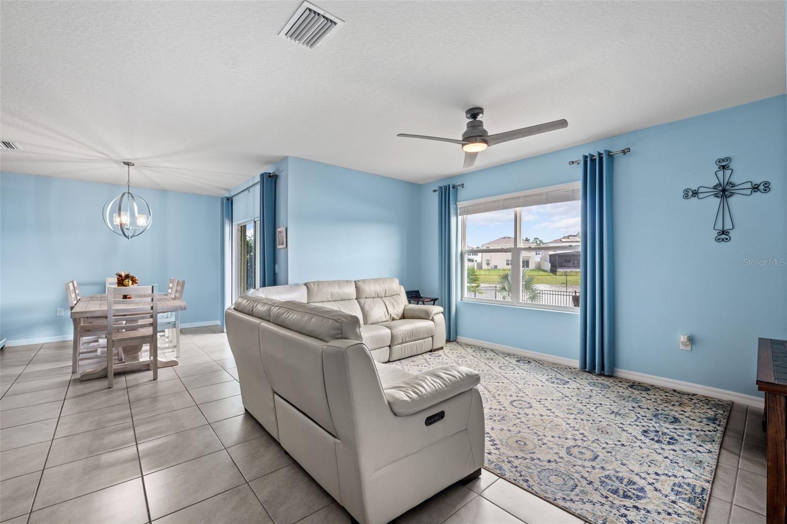 15502 BLACK PEPPER LN