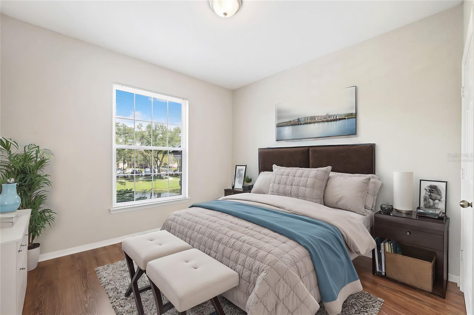 10209 COURTNEY PALMS BLVD #204