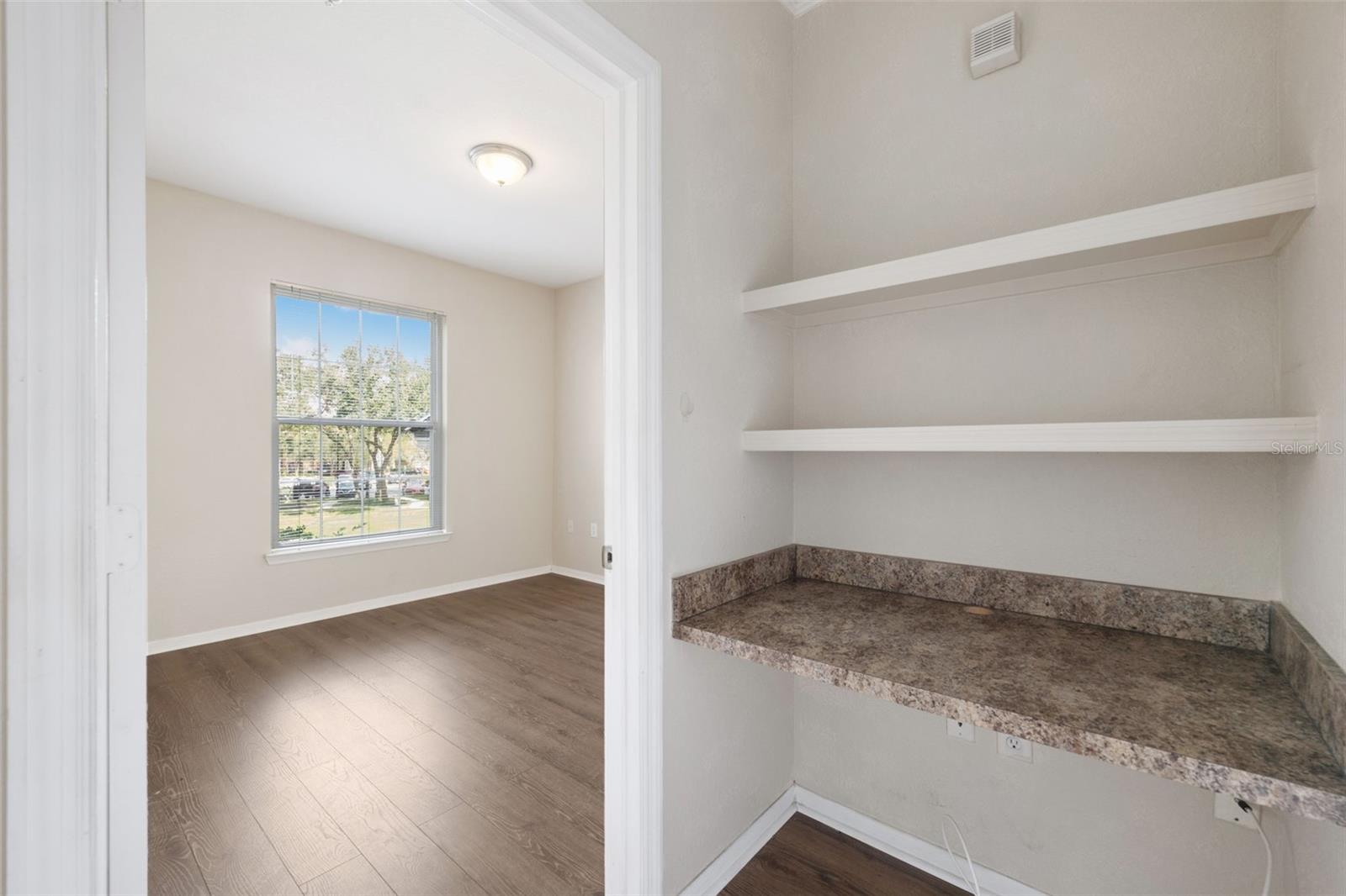 10209 COURTNEY PALMS BLVD #204