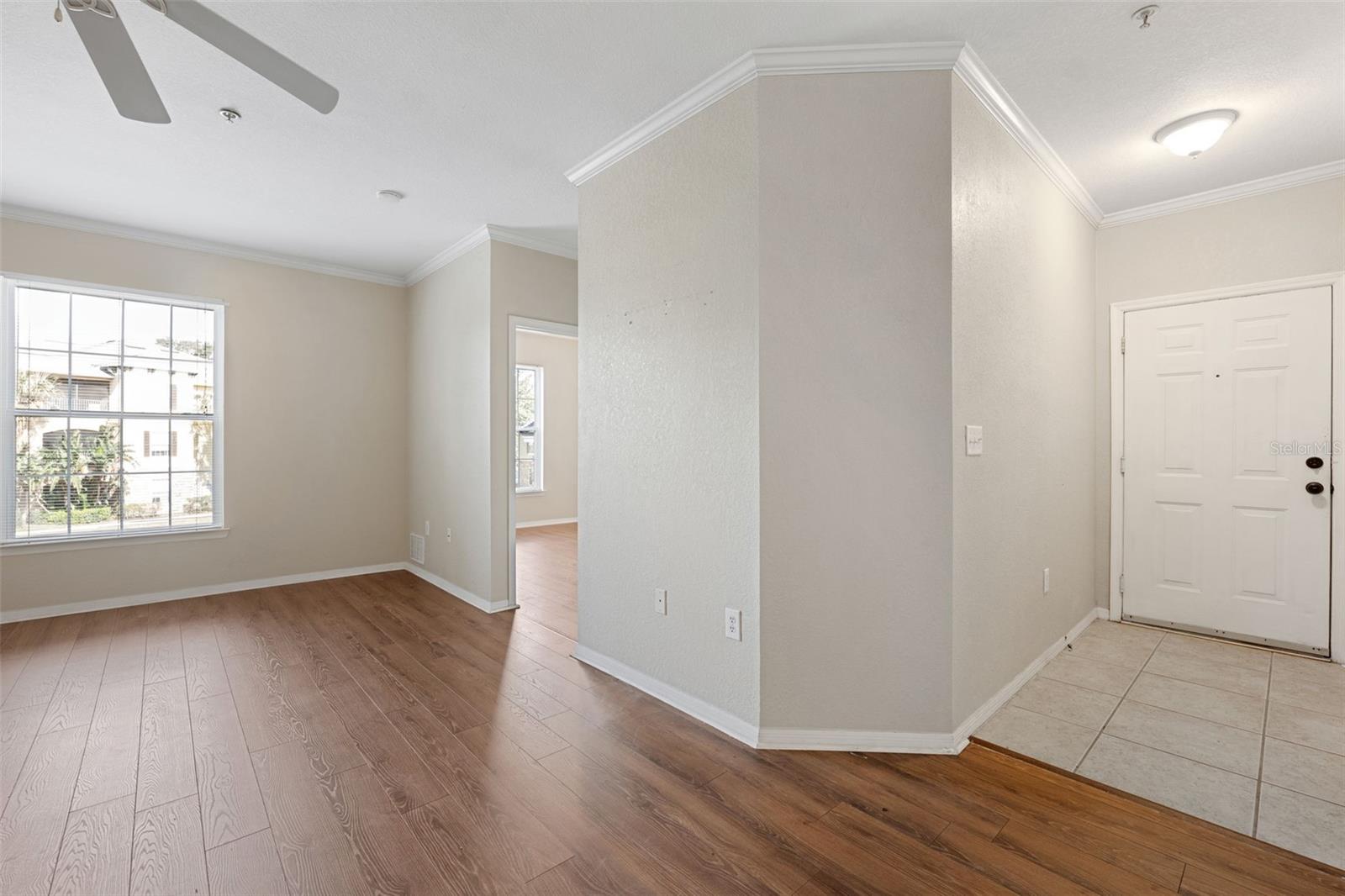 10209 COURTNEY PALMS BLVD #204
