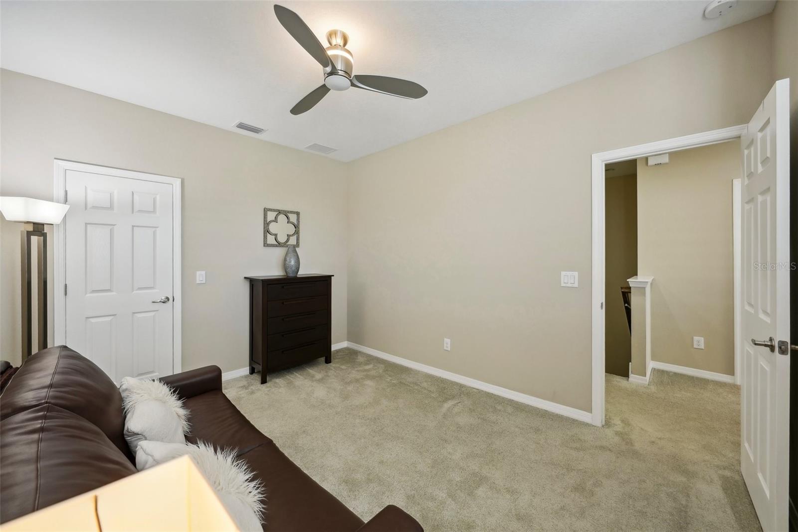 4659 WANDERING WAY