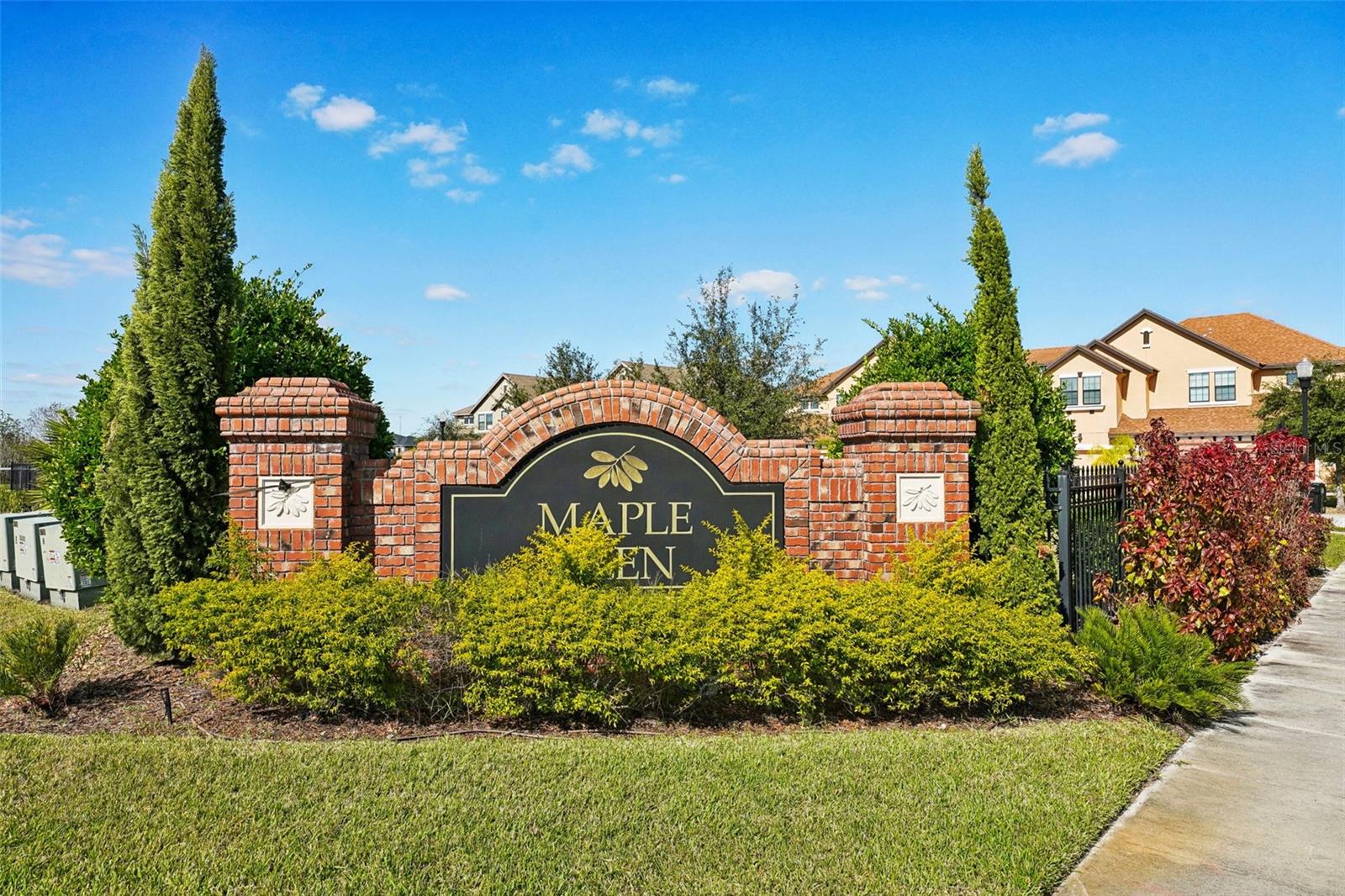 4659 WANDERING WAY