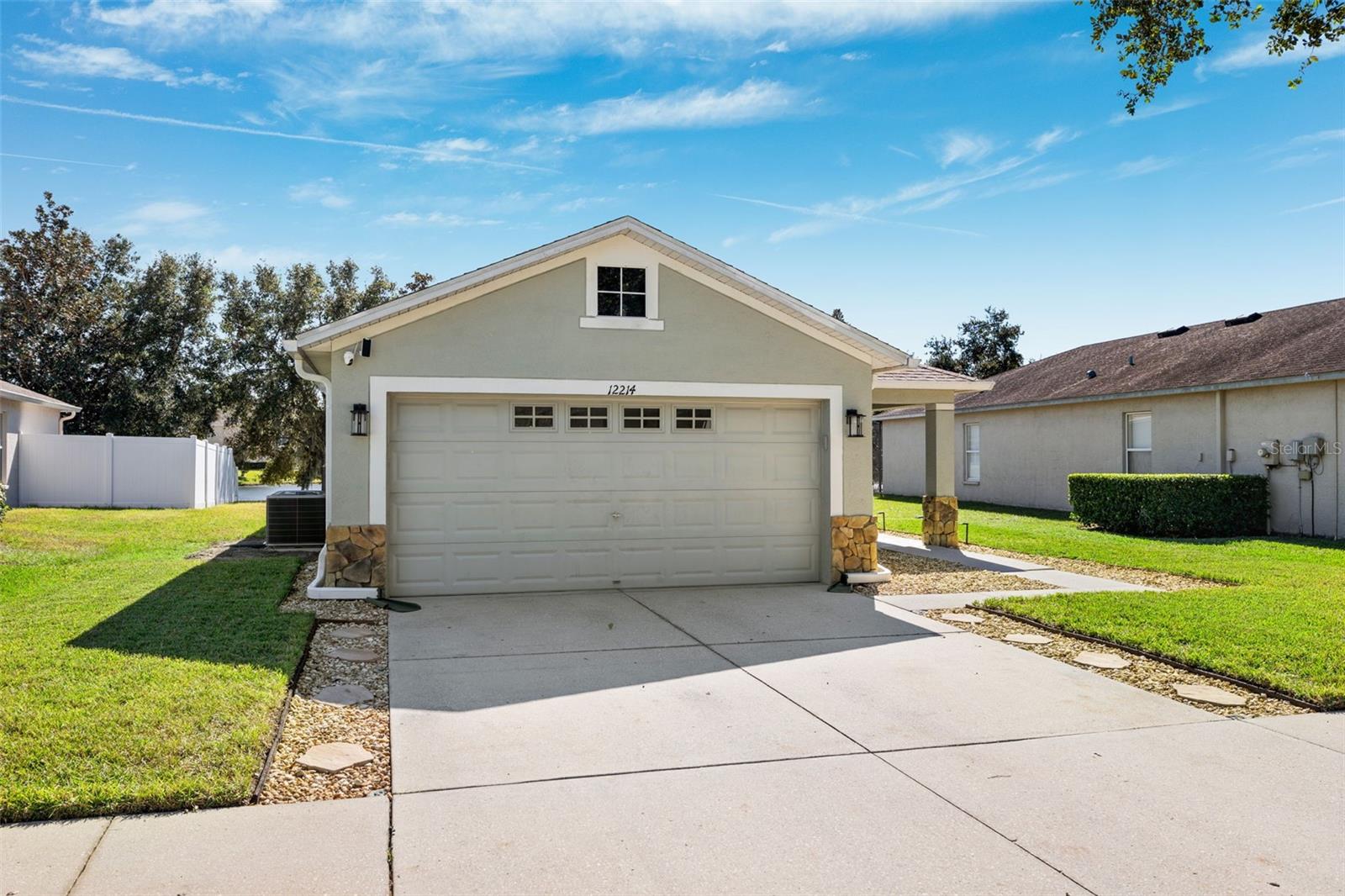 12214 CANYON BLVD