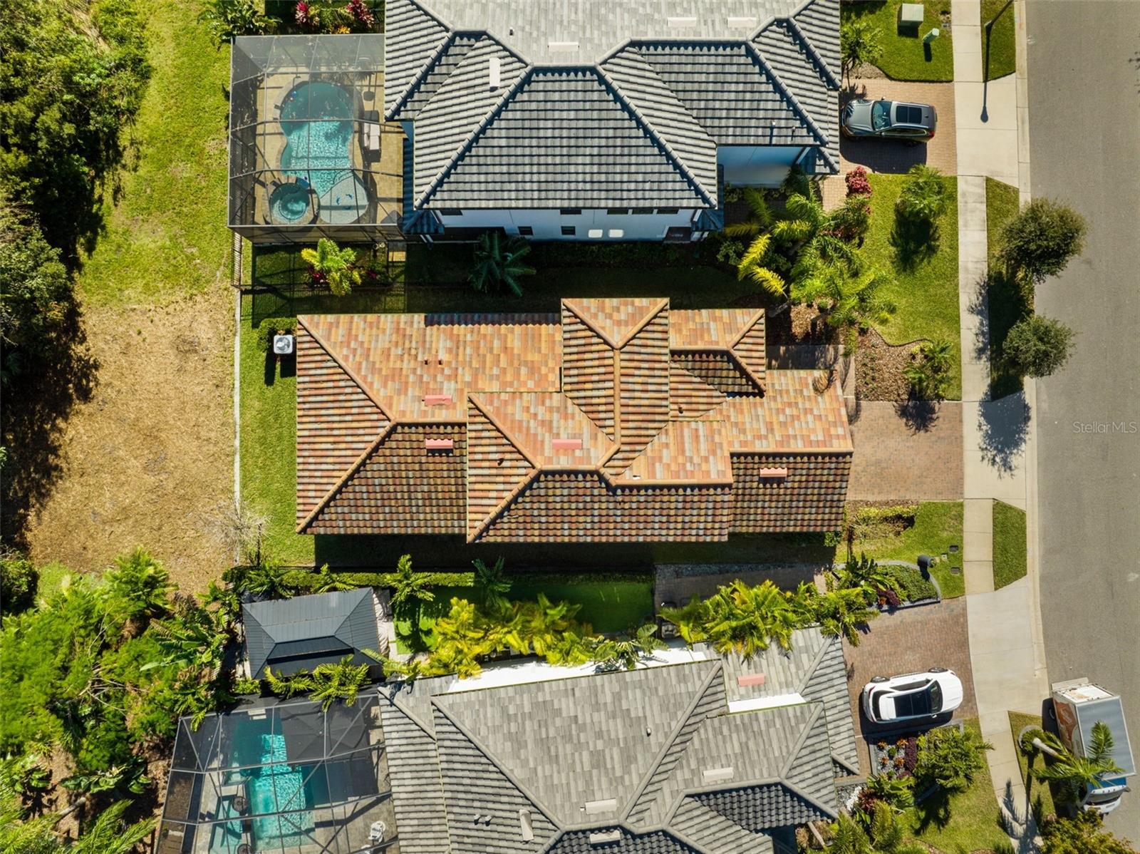 19539 ROSEATE DR