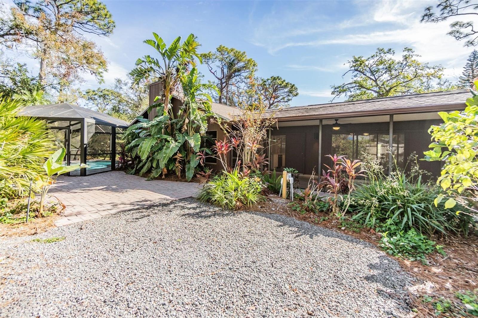 4595 NORTHWOOD TER