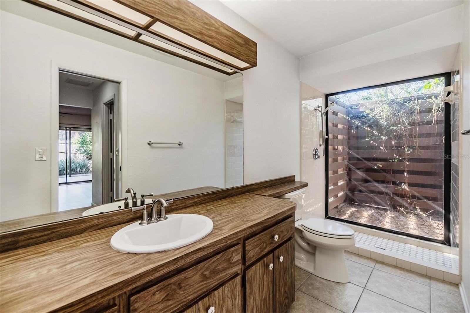 4595 NORTHWOOD TER
