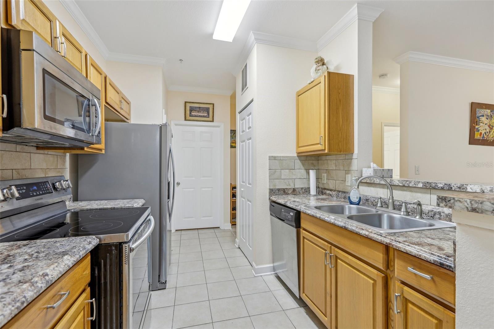 18402 BRIDLE CLUB DR #18402