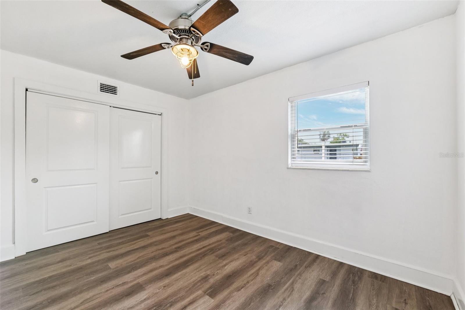 2834 SOMERSET PARK DR