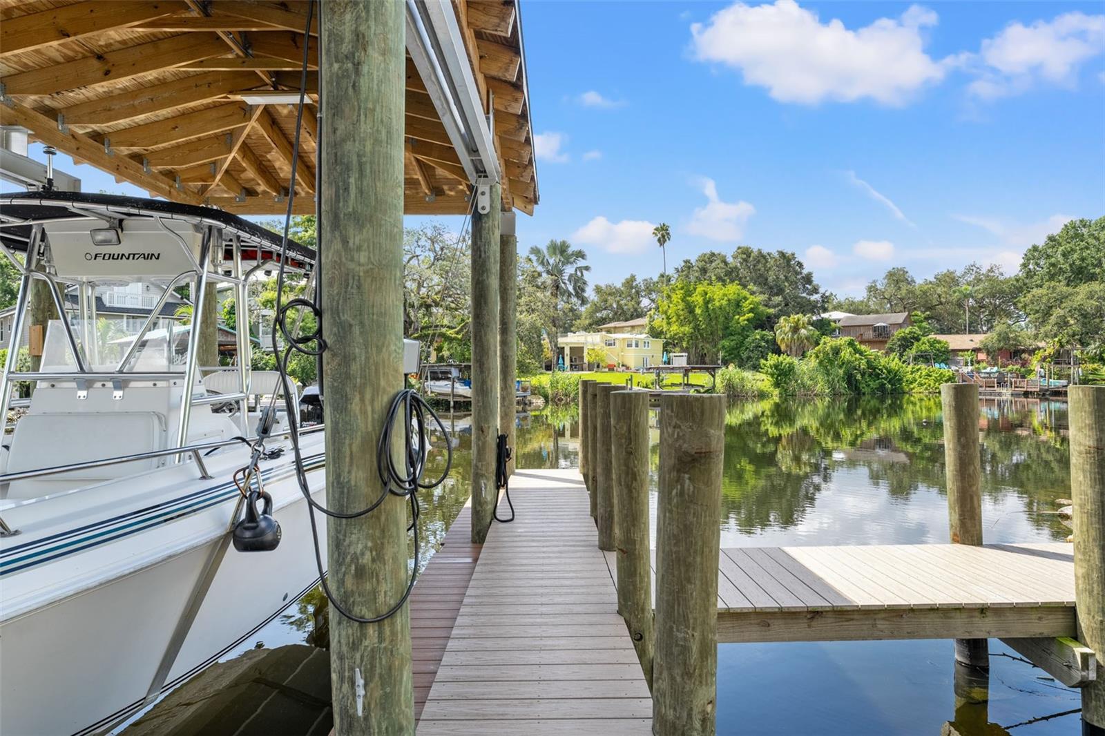 8107 N RIVER SHORE DR