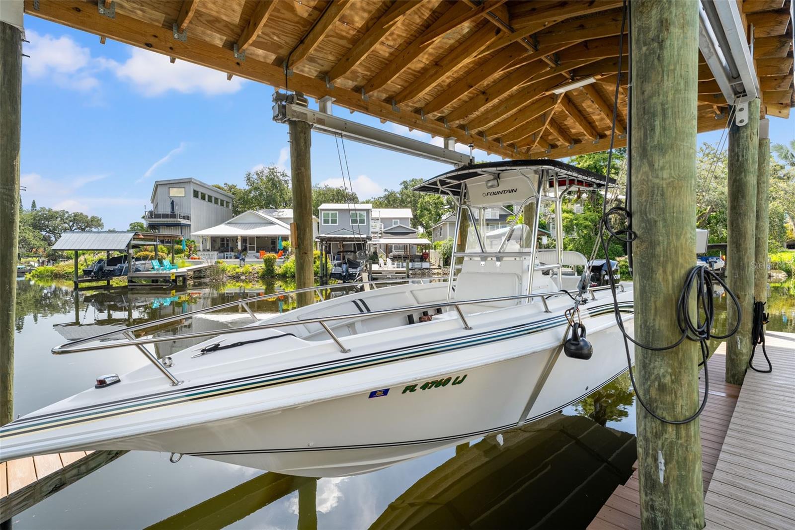 8107 N RIVER SHORE DR