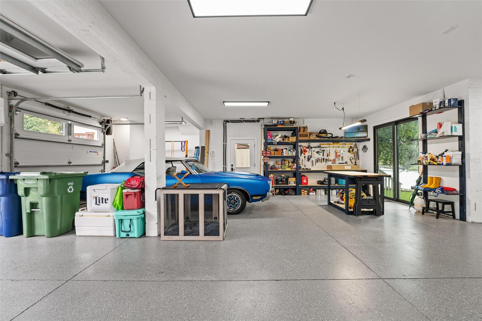 8107 N RIVER SHORE DR