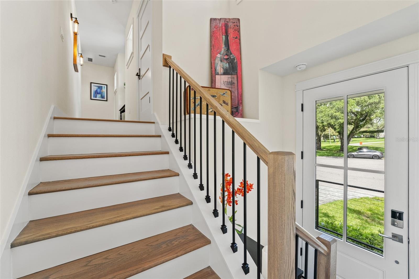 8107 N RIVER SHORE DR