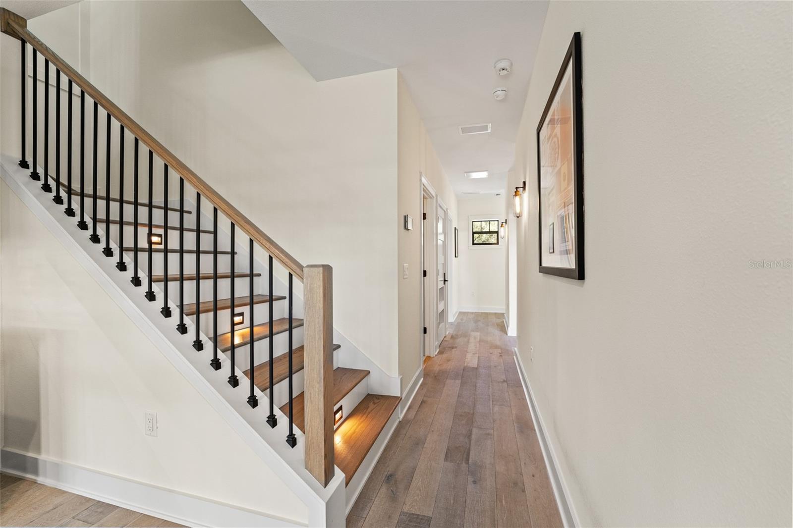 8107 N RIVER SHORE DR