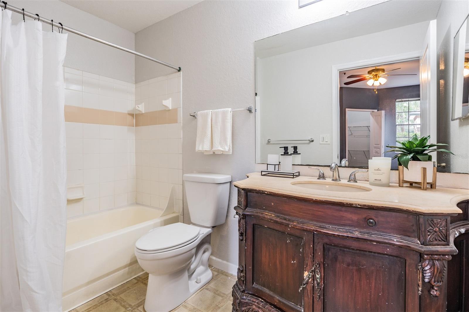 17101 CARRINGTON PARK DR #415