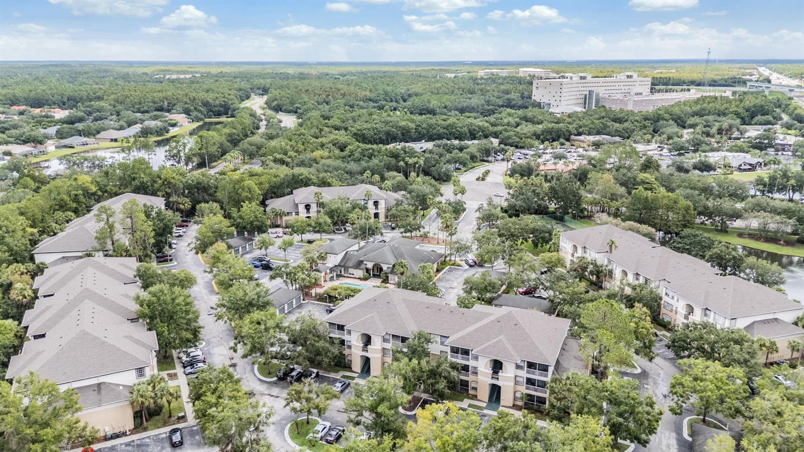 17101 CARRINGTON PARK DR #415