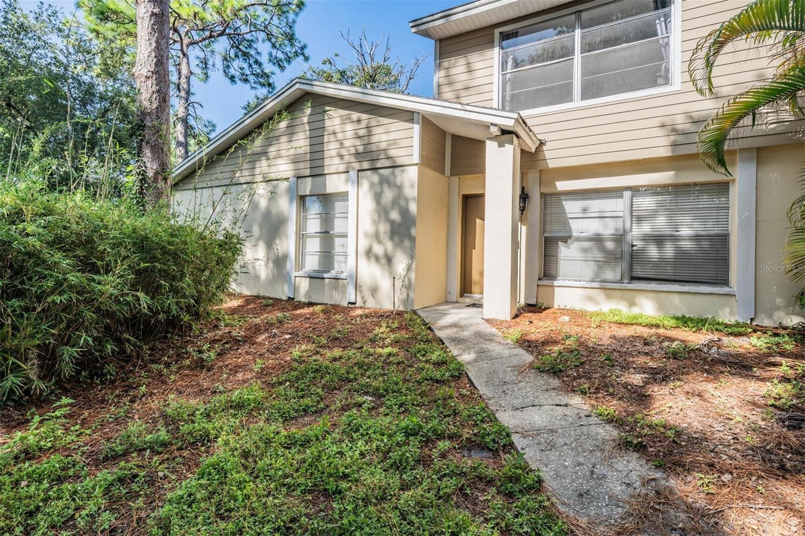 14631 LAKE FOREST DR