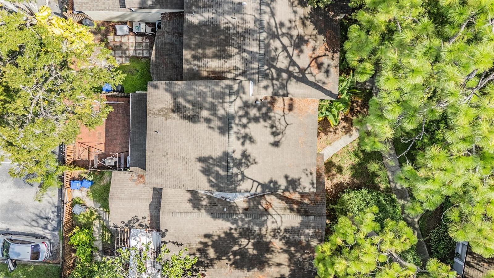 14631 LAKE FOREST DR