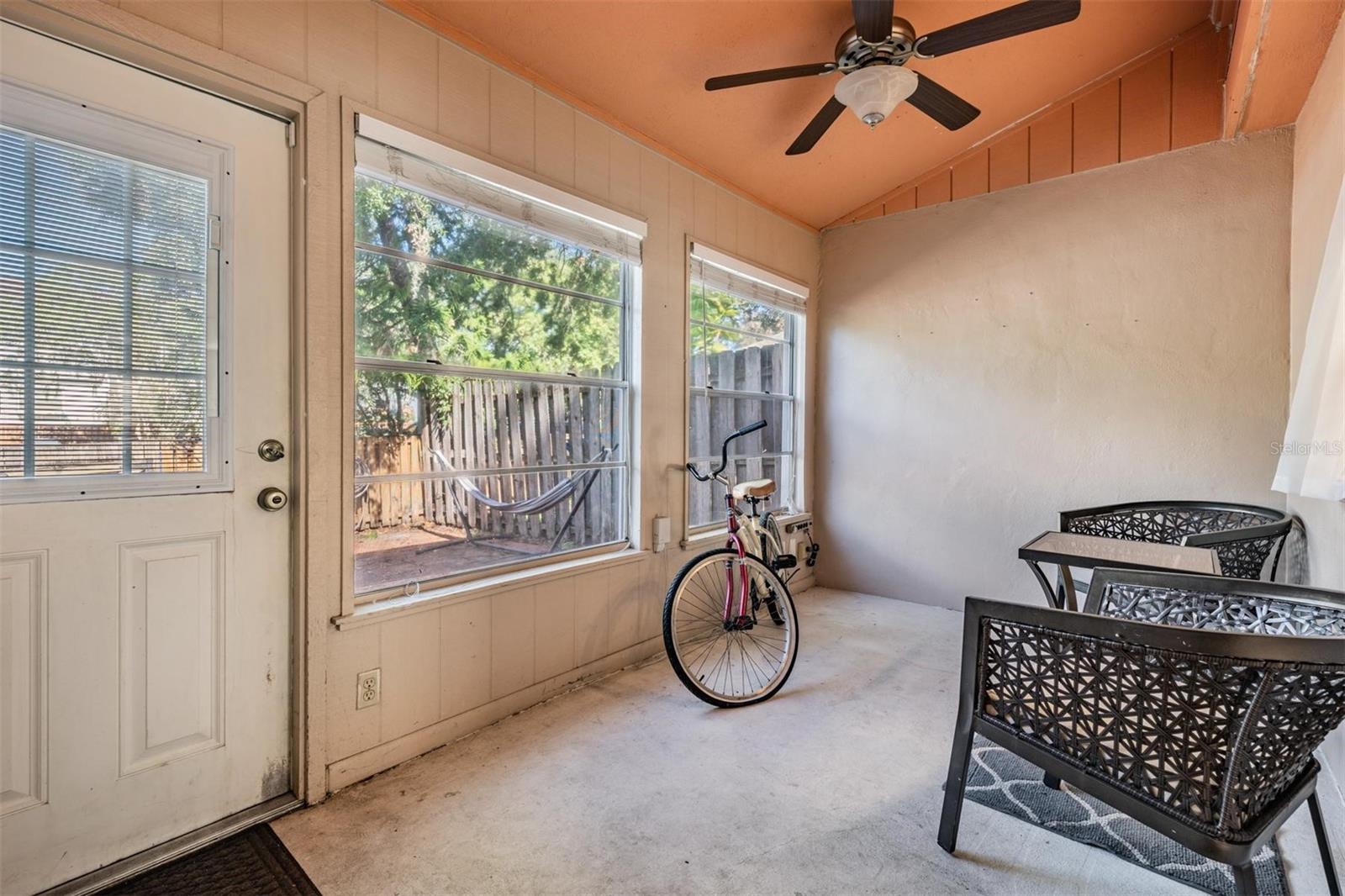 14631 LAKE FOREST DR