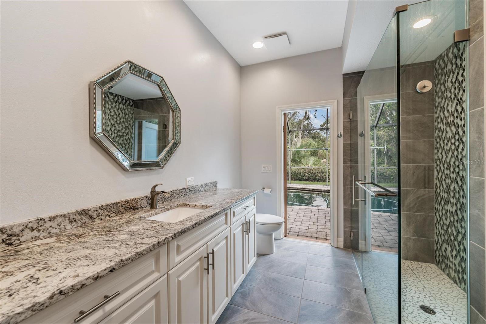 7900 UMBRELLA PINE WAY