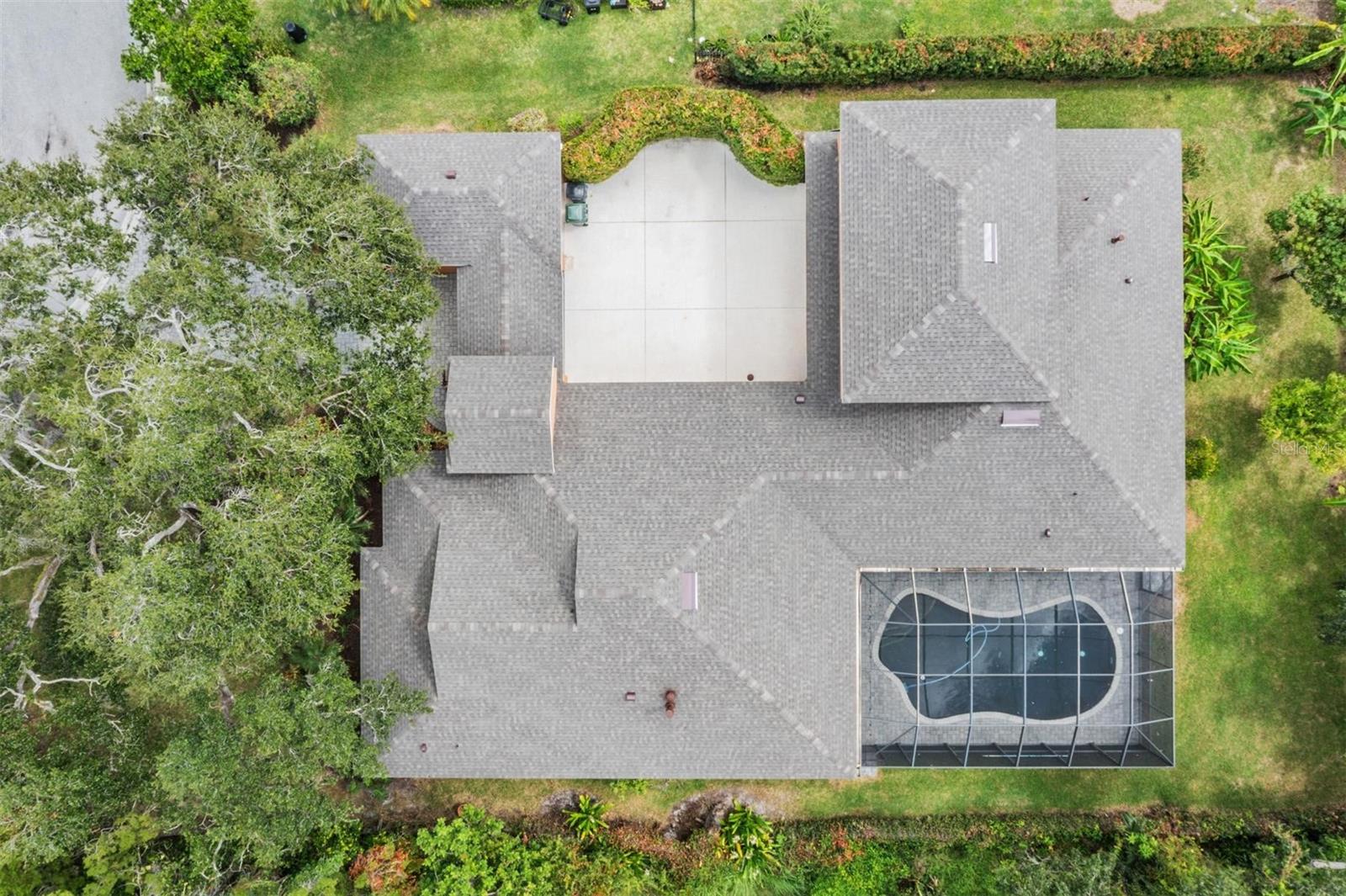 7900 UMBRELLA PINE WAY