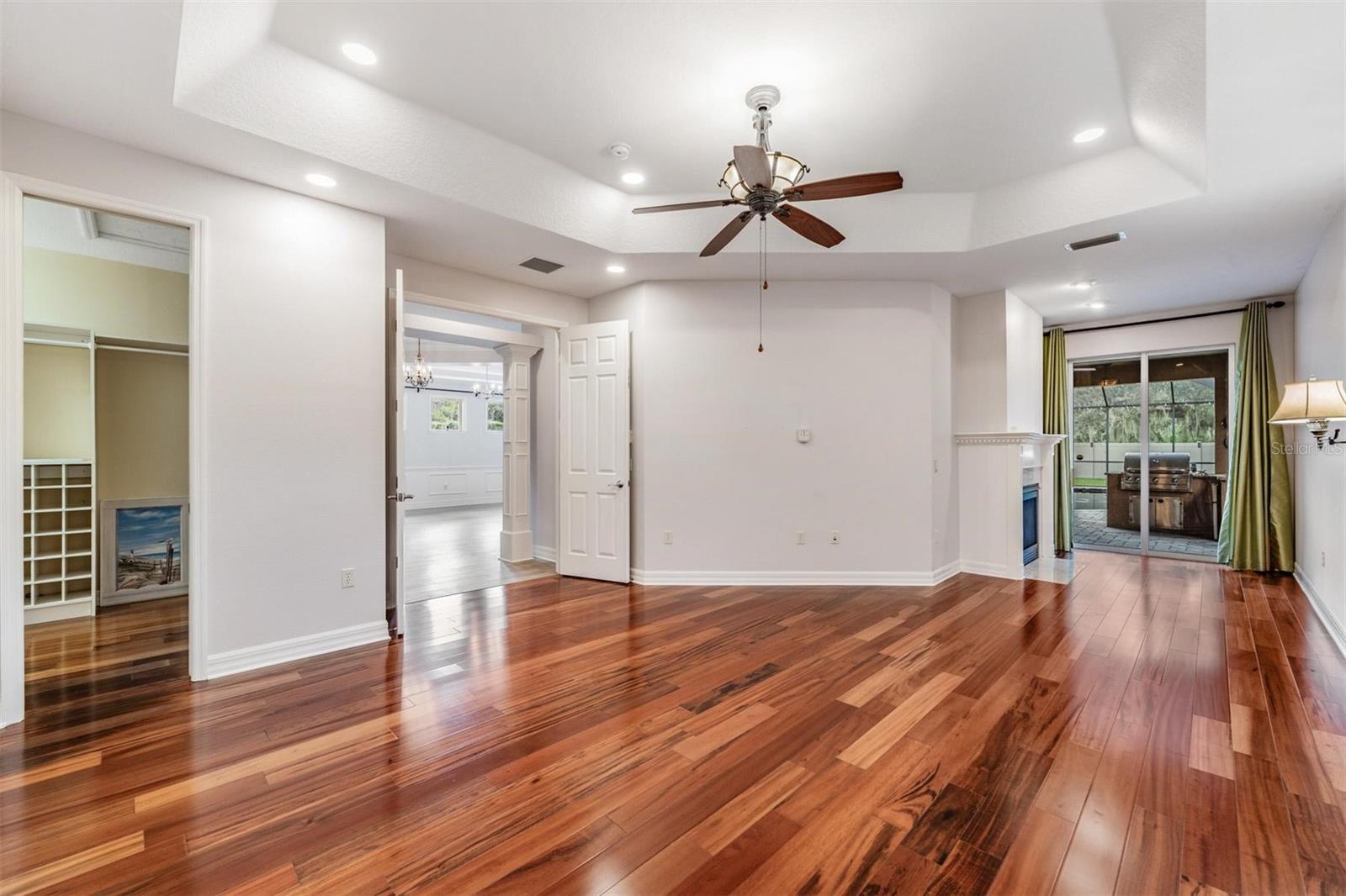 7900 UMBRELLA PINE WAY