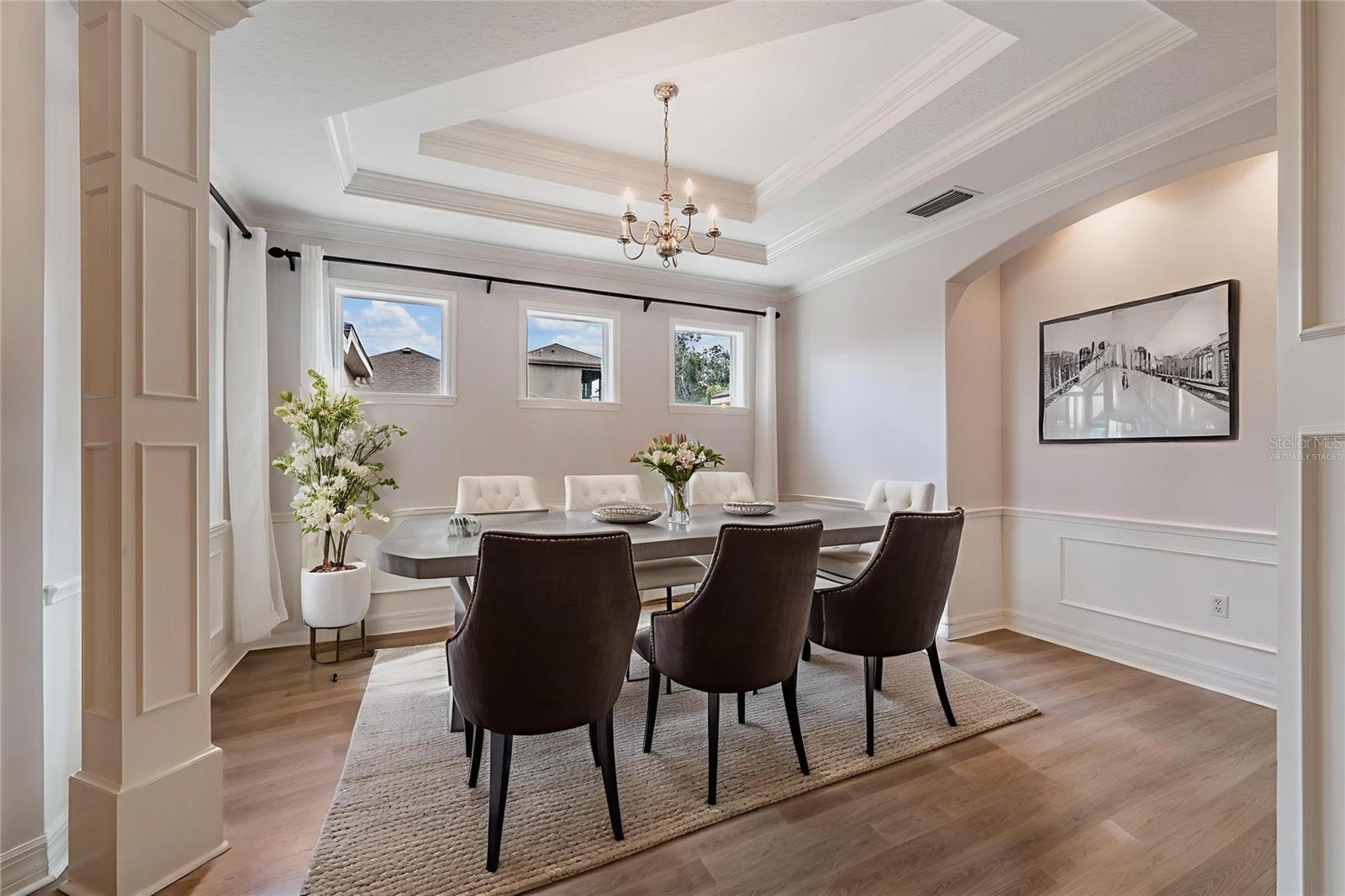 7900 UMBRELLA PINE WAY