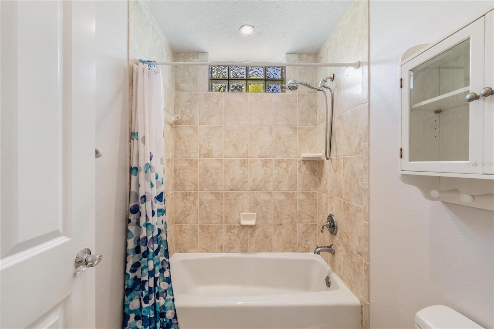 7900 UMBRELLA PINE WAY