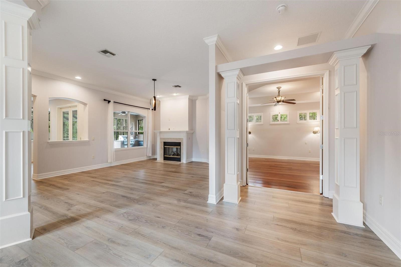 7900 UMBRELLA PINE WAY