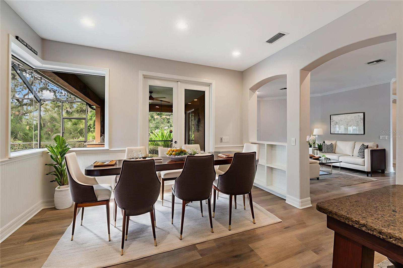 7900 UMBRELLA PINE WAY