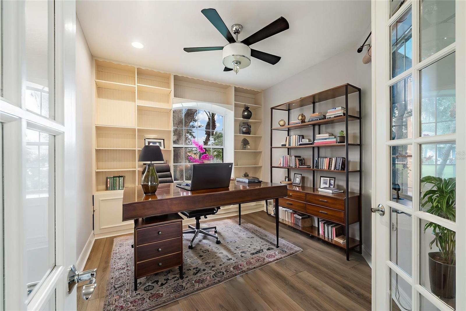 7900 UMBRELLA PINE WAY