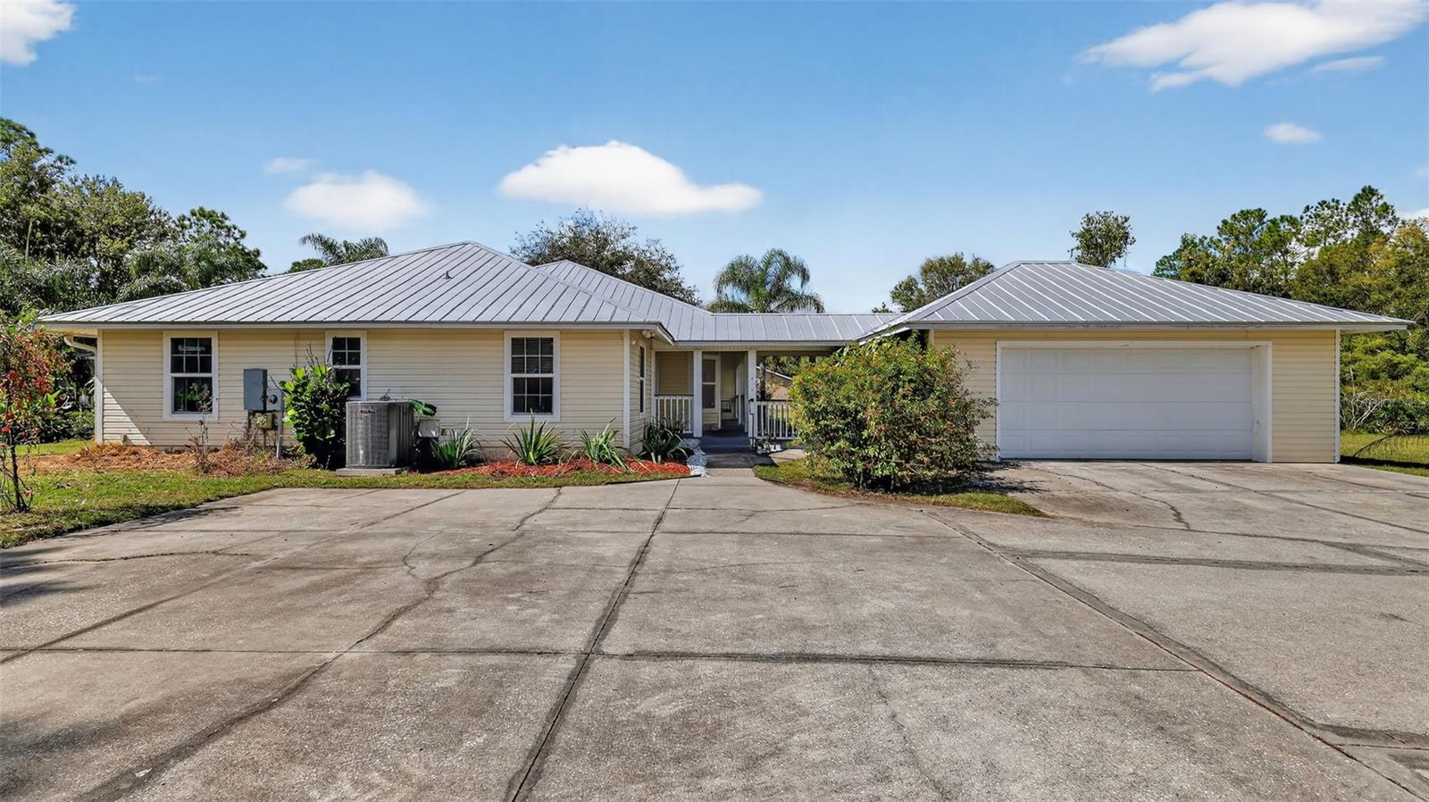 26530 GREEN WILLOW RUN