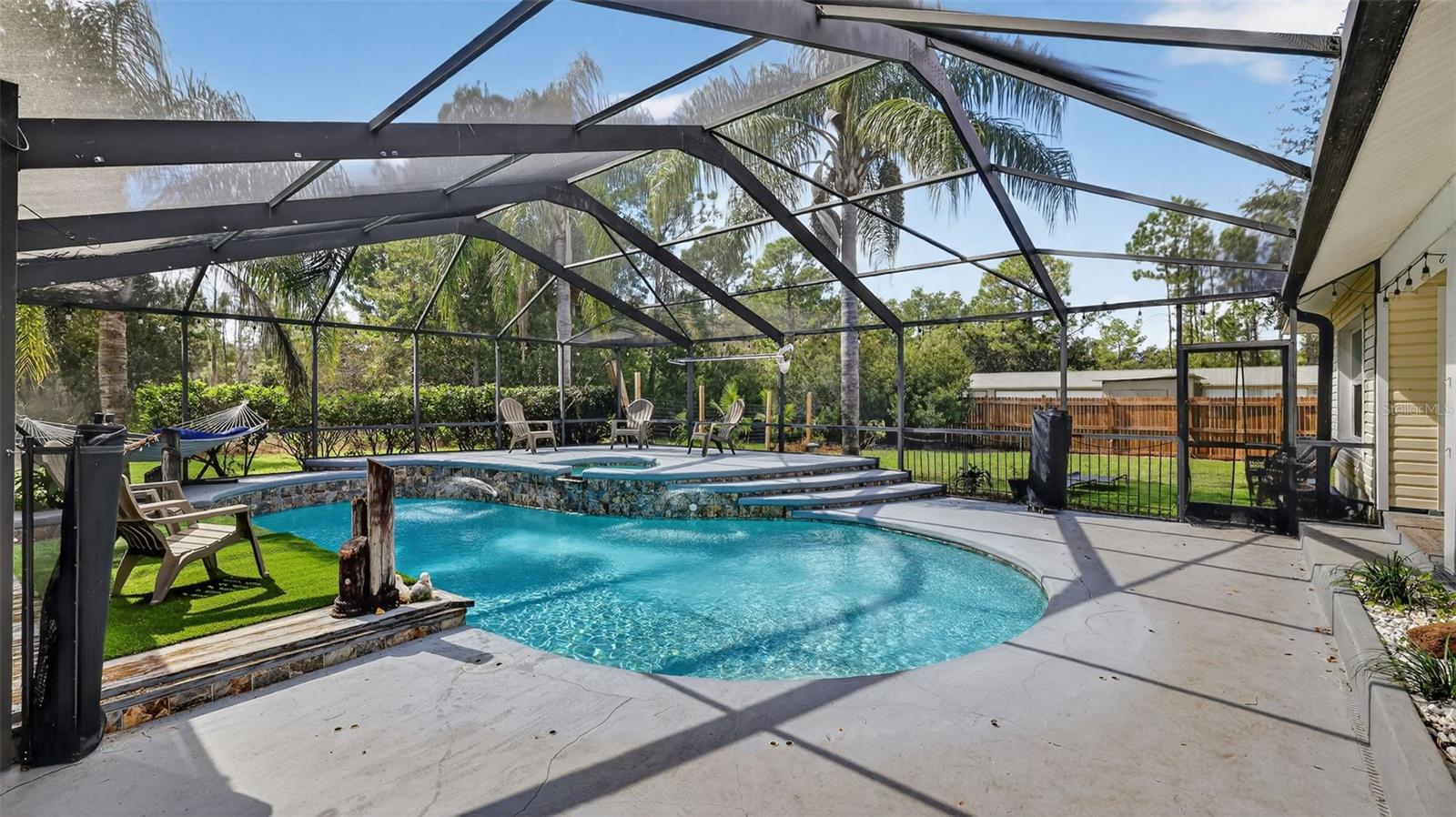 26530 GREEN WILLOW RUN