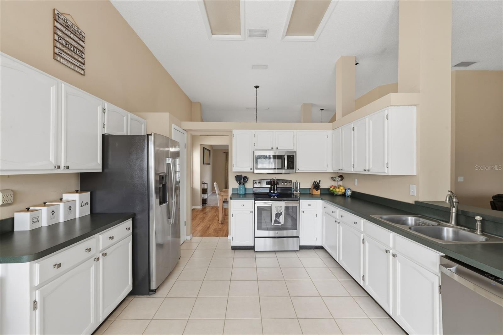 12203 WILDBROOK DR