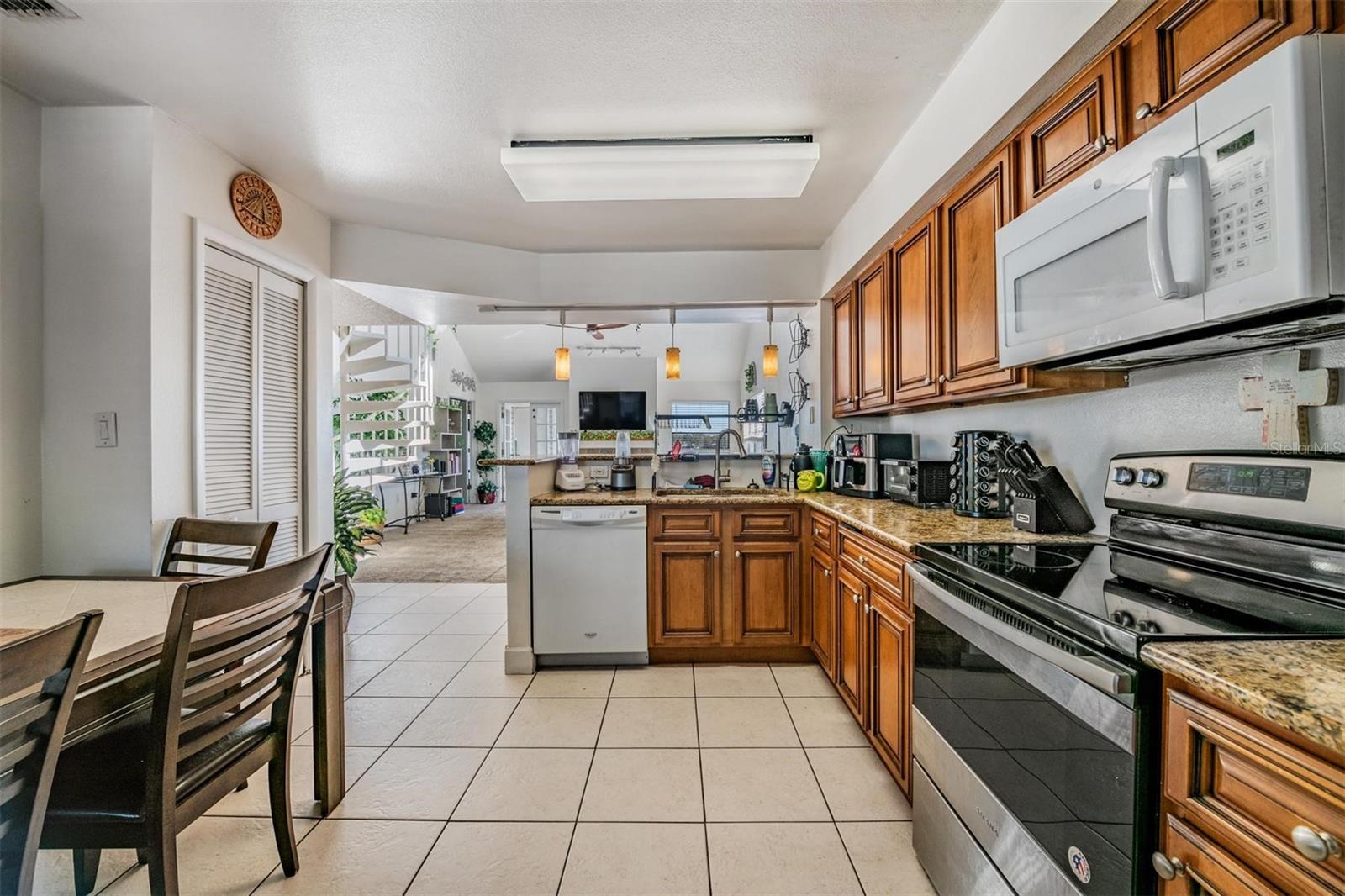 3127 W SLIGH AVE #303B