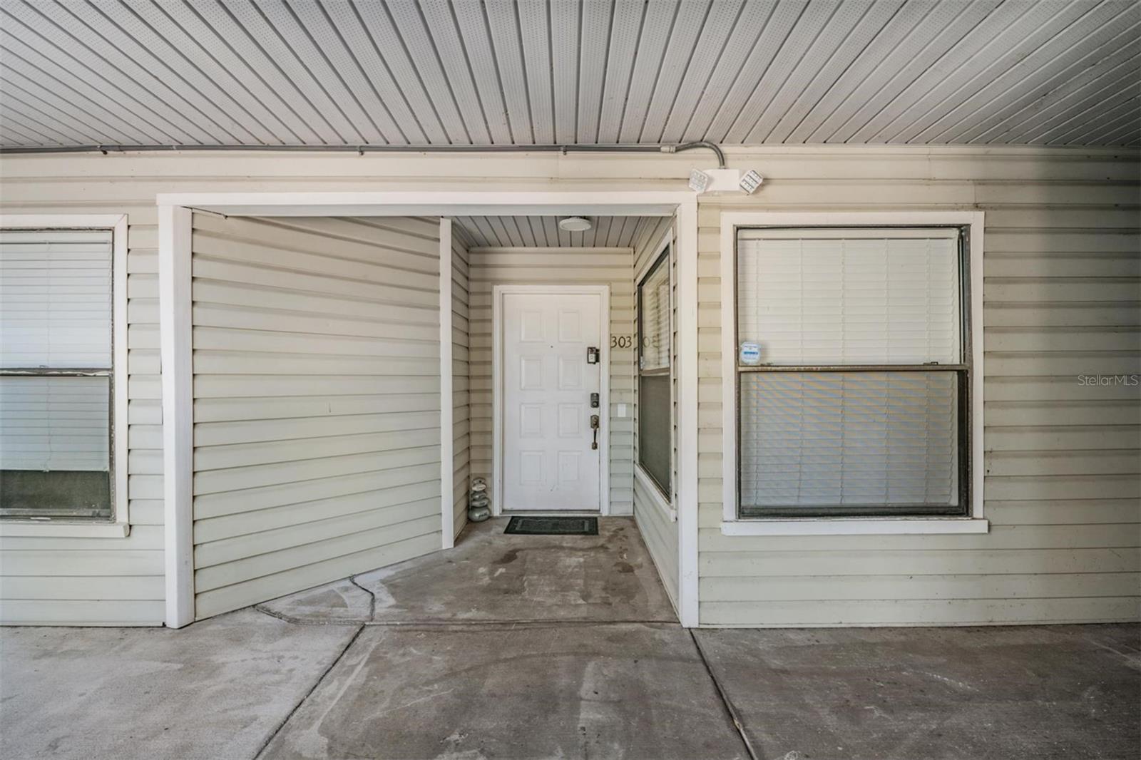 3127 W SLIGH AVE #303B